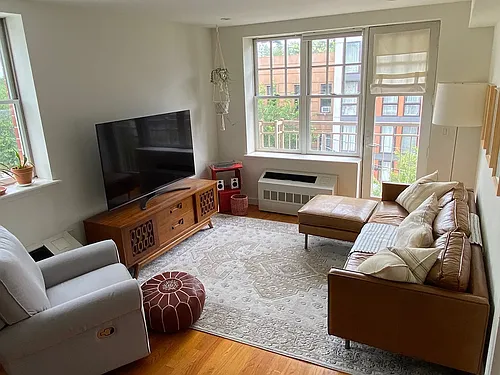 74 Grand Ave #3C Photo 1