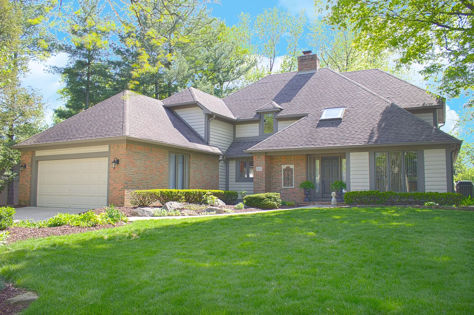 285 Glen Village Ct photo 1