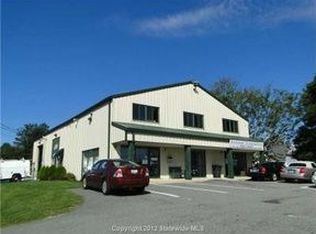 1980 E Main Rd, Portsmouth, RI 02871