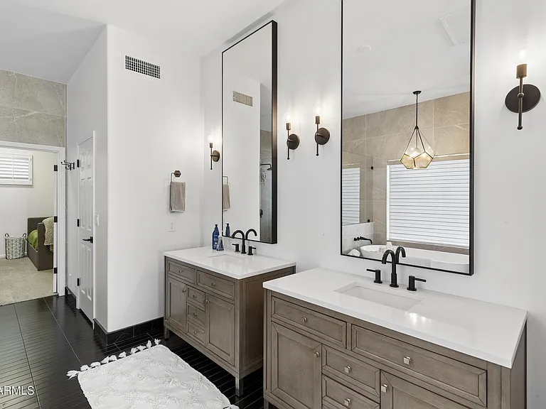 1465 W Island Cir — Photo 51