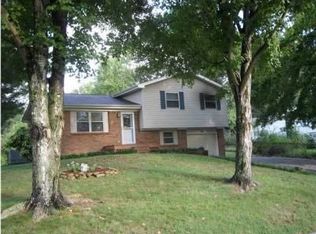 6616 Hillbrook Ln, Hixson, TN 37343