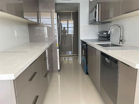 3rd image of 251 174th St APT 1418