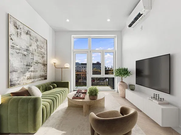 299 Stockholm St #4B, Brooklyn, NY 11237