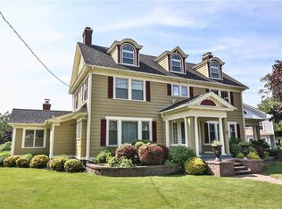 72 Wolcott St, Le Roy, NY 14482