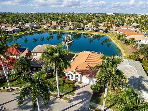 4th image of 7908 Harmony Lake Ct