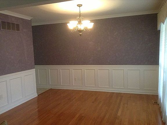 4th image of 825 Dogwood Grove Ct