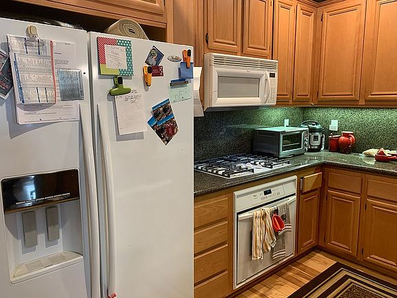 5th image of 3415 Rockhampton Dr