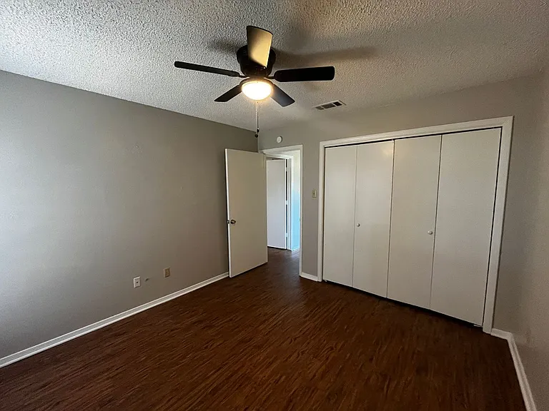 623 Overlook Ct — Photo 10