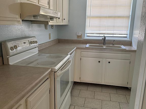 2nd image of 6927 Calder Ave #6