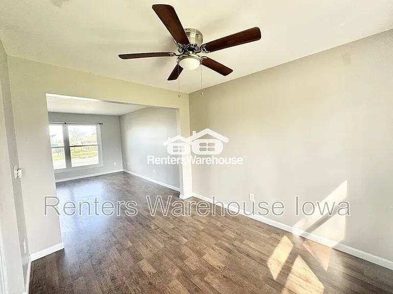 4924 Madison Ave — Photo 11