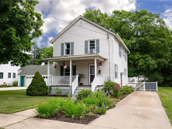 105 Robie St, Bath, NY 14810
