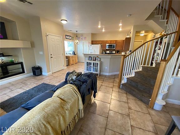 4th image of 9148 Goose Lake Way Unit 102