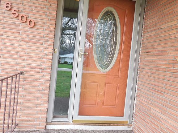 3rd image of 6500 Luanne Dr