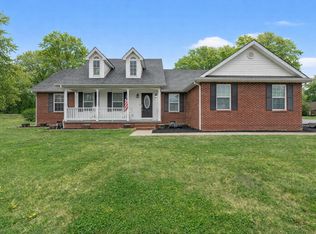 345 Eagle Dr, Morehead, KY 40351