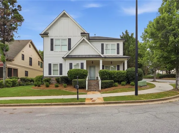 970 Samples Ln NW, Atlanta, GA 30318