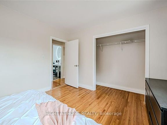 5th image of 1385 Olga Dr #B