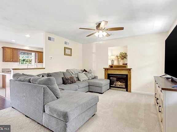 5th image of 620 Brough Rd
