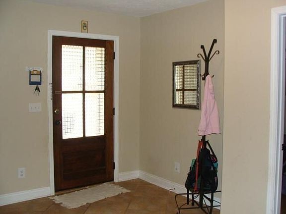 2nd image of 709 Auburn Dr
