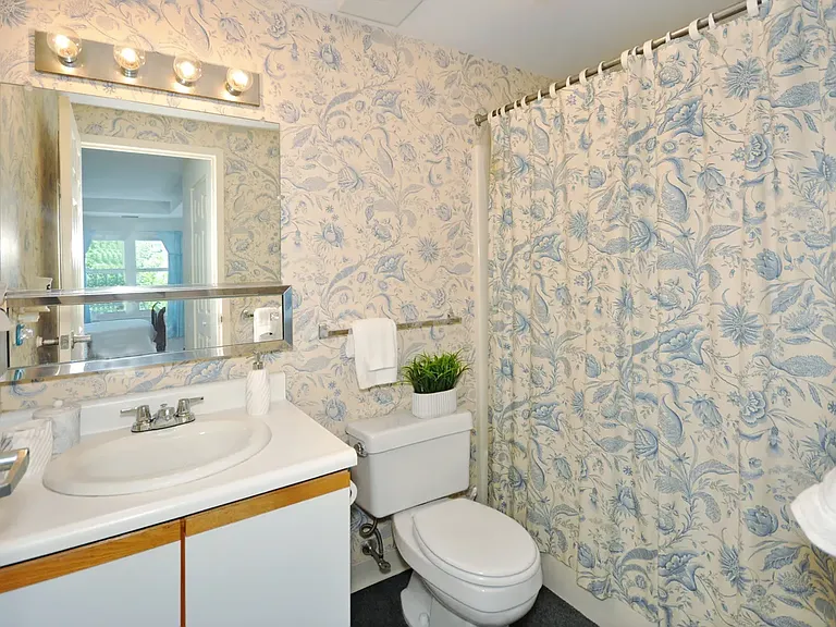1 Watermill Pl #306 — Photo 24