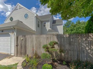 12 Holmes Ct, Freehold, NJ 07728