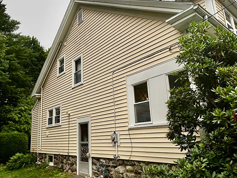 16 Jones Rd — Photo 2