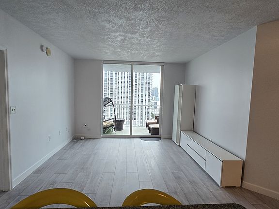 5th image of 275 NE 18th St Penthouse 10