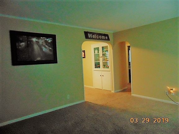 4th image of 141 Cooley Ave