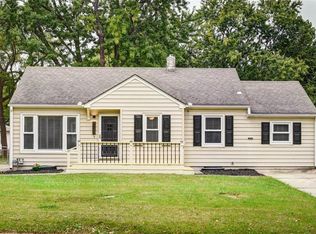 8338 Madison Ave, Kansas City, MO 64114