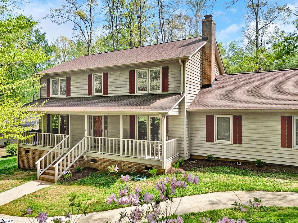 1st image of 108 Oakfern Ct