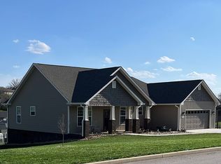 105 Chris Cir, Maryville, TN 37801