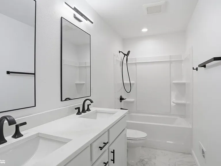 336 W Ashbrook Dr — Photo 54