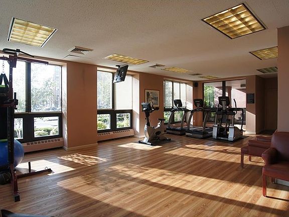 5th image of 3111 Ocean Pkwy APT 10K