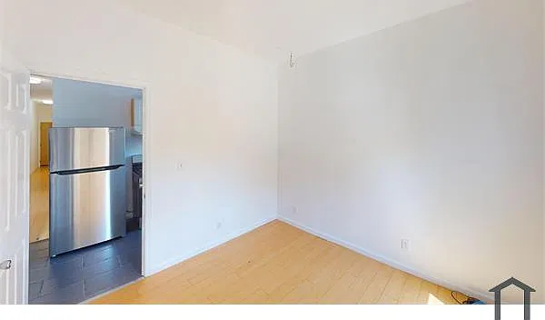 1 bed, 450 sqft, $2,100 — Photo 4