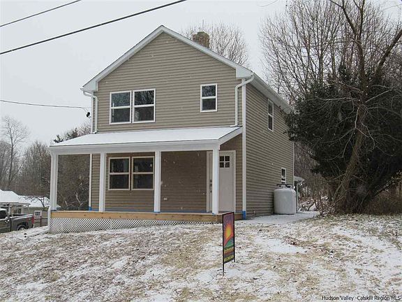 2nd image of 1177 Main St