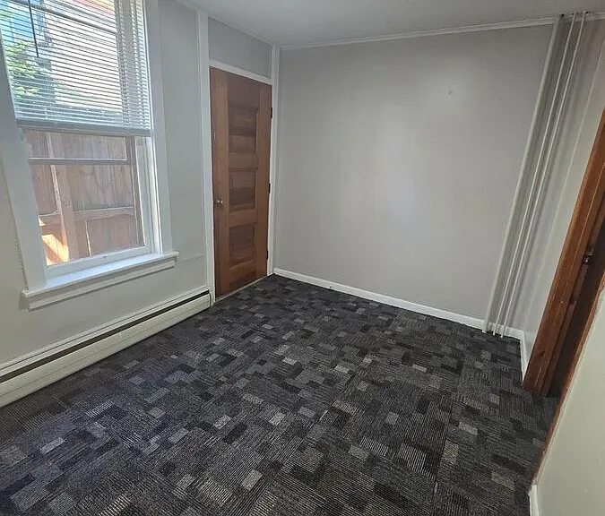 14-18 Penn Ave #16 — Photo 14