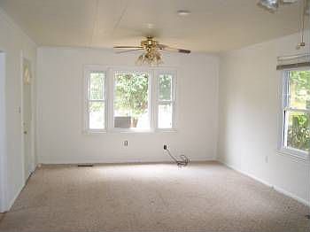 3rd image of 1800 Ideal St