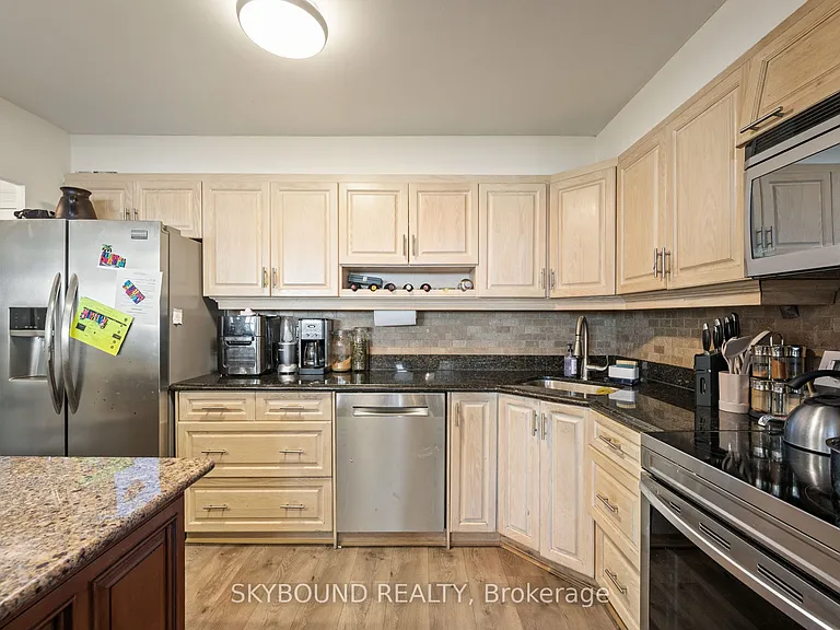 15 La Rose Ave #1510 — Photo 21