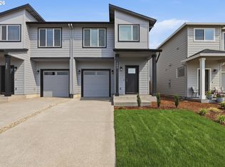 388 E Wilson St, Carlton, OR 97111
