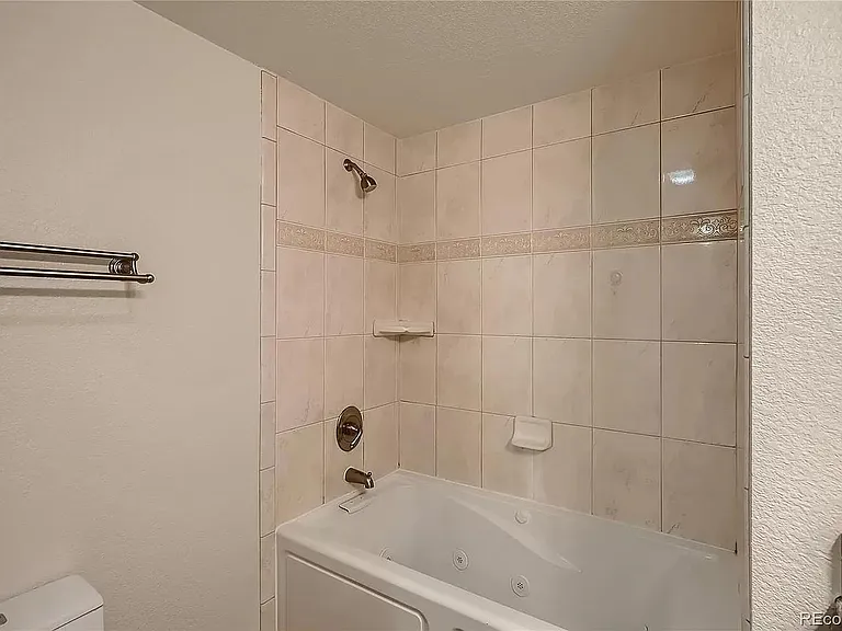 Master Bathroom Upstairs