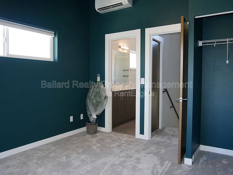 6251 8th Ave NW — Photo 11