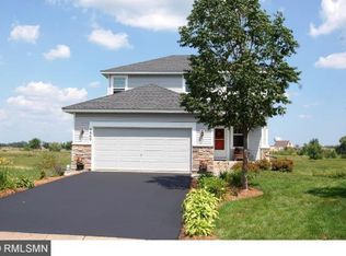 4669 Empress Way N, Hugo, MN 55038