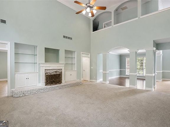 5th image of 723 Euel Dr