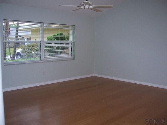 2nd image of 5 Laurel Dr