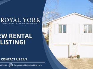 643 Irwin Cres, Newmarket, ON L3Y 5A1