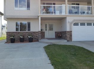 805 Beach Ave, Cold Lake, AB T9M1K7