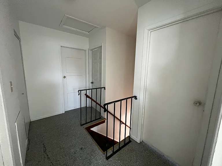 UL Hall