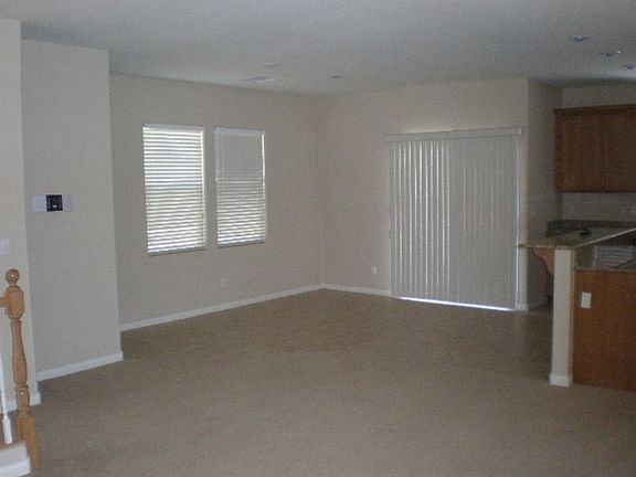 4th image of 9341 Furnace Gulch Ave