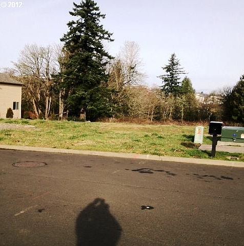 2nd image of 15921 SE Gaibler Ln
