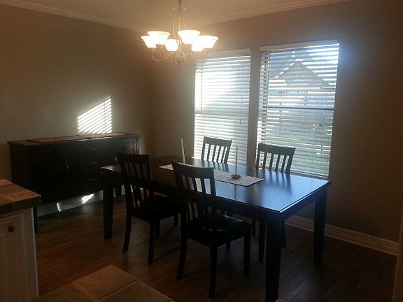 4th image of 111 Warbler Ct