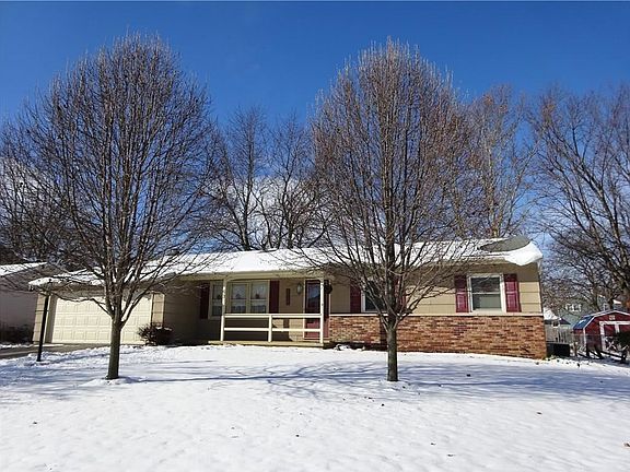 2nd image of 63 Sweet Briar Knl